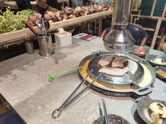 -哈哈碳都·牛肋条无限自助烤肉(台江万达店)