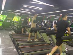 -宝德龙游泳健身