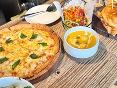 -8PINTS八品脱·日料·烧鸟·精酿小酒馆(莘庄店)