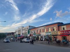 -粘豆包柴火铁锅炖