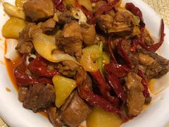 新疆大盘鸡-巴扎美食·新疆菜·西域歌舞表演餐厅(新疆大厦店)
