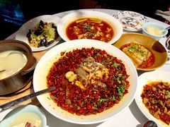 盐帮鲜鲍毛血旺-小河盐帮·私家菜·烤鸭(三元桥·霄云路店)