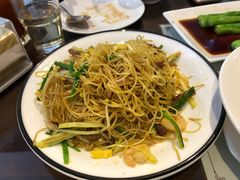 星洲炒米粉-皇后餐厅-煲仔·小菜·打边炉(古北店)