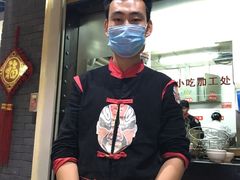 -张氏宽窄巷成都名小吃(茂业百货华强北店)