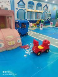 -孩子王童乐园(余姚万达店)