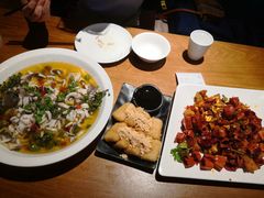 -三猫黑鱼花(南大店)