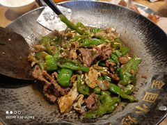 -费大厨辣椒炒肉(万家丽一店)