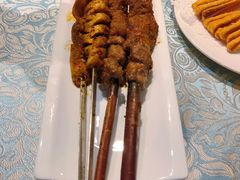 戈壁滩红柳烤肉-巴扎美食·新疆菜·西域歌舞表演餐厅(新疆大厦店)