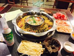 -邓莽子老火锅(中兴路总店)