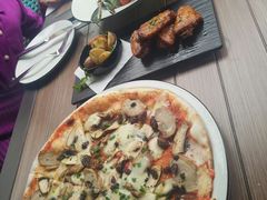 -玛尚诺Pizza&Bar(长泰广场店)