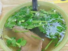 -香山胡记吴江路生煎(灵山路店)