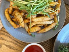 黑松露薯条-Money Shops(愚园路店)