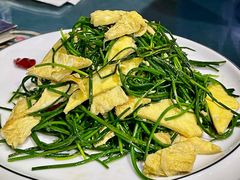 -乡村馕坑肉·烧烤·新疆菜·本地人更爱吃(阿勒泰首店)