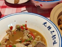 -笨豆腐居民楼菜馆•江西小炒(天津开发区店)