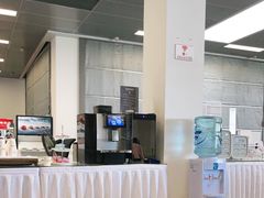 -深圳锦龙奥迪4S店(前海店)