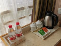 -维也纳酒店(成都春熙路李家沱地铁站店)