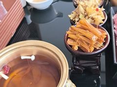 -慢丽江·云南野生菌土鸡锅(西山店)
