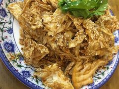 -东兴寒舍老北京炸酱面(三里河路店)