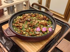 -品海楼·大连海胆锅贴馆(东港店)