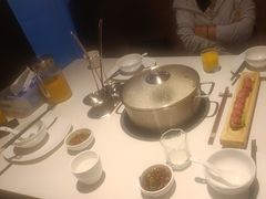 -煲王粤菜餐厅(中侨中心店)