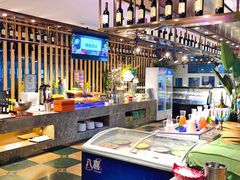 -蓝钻·国际美食海鲜自助百汇(西直门店)