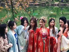 -首脑美容美发化妆美甲培训学校(长沙校区)