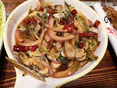 -东大桥小国抻面烧烤(长通路店)