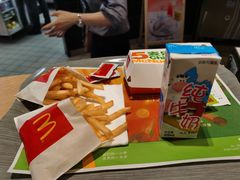 -麦当劳(湖滨路店)