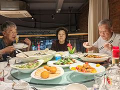 -鄱阳湖·江西小炒·瓦罐煨汤(五道口店)