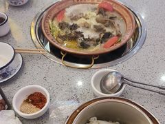 -阿婆情腊排骨火锅(金虹路店)