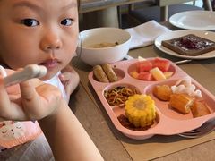 -上海佘山世茂艾美酒店