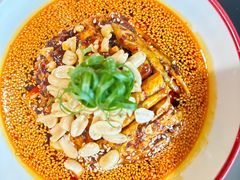 -麻六记(凤凰汇店)