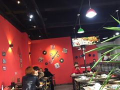 -椒点传统串串香