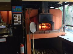 -Trattoria Altrove