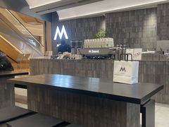 -M Stand(杭州萧山万象汇店)
