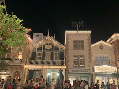 -小飞象旋转世界