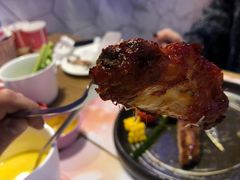 -樱花里音乐餐吧·牛扒椰子鸡(东圃店)