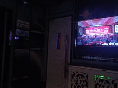 -欢乐迪KTV(南坪上海城店)