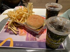 -麦当劳(秣陵路店)