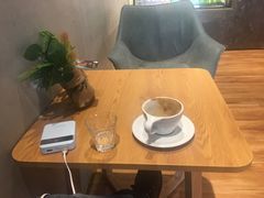 -ZING COFFEE 镜咖啡