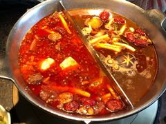 -湊湊火锅·茶憩(新中关购物中心店)