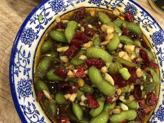 -江城燕子大排档(江汉路步行街店)