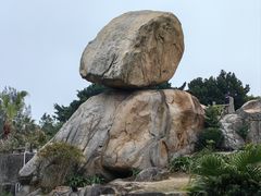 -东山风动石景区