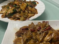 -瑞丰园庭院餐厅·白族传统家常菜