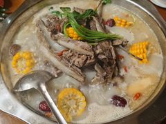 -醉美东江·三文鱼·烧鸡公