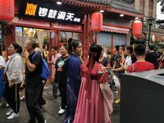 -一棵树(雨儿胡同)