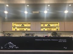 -瑞幸咖啡(尼盛尚品汇店)