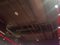 -多嘴肉蟹煲(万达店)