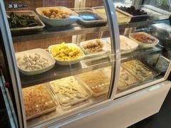 -容城湾烤肉海鲜自助(清远保利广场店)
