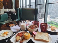 -广州天河希尔顿酒店